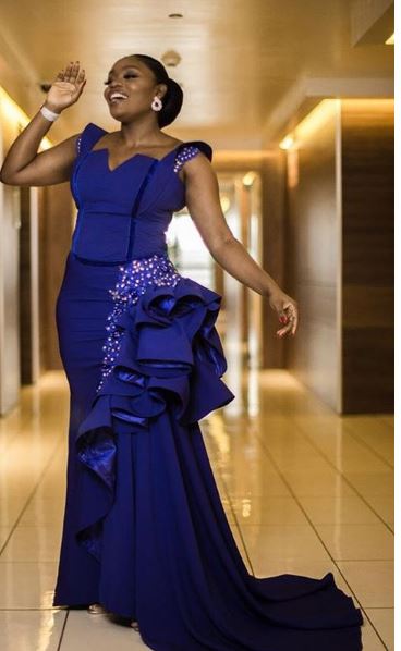 AMVCA 2018: Bisola Aiyeola gets emotional as she receives Award and car Prize
