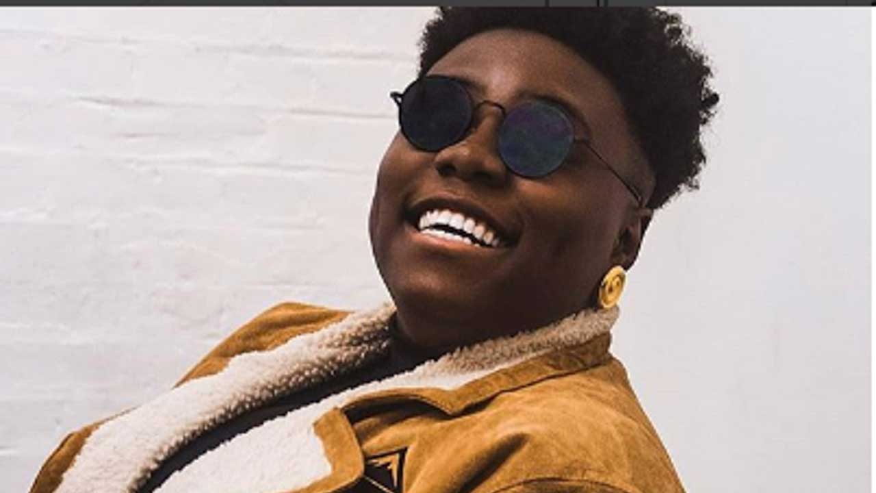 Dr Dolor praises Teni for believing in his record label