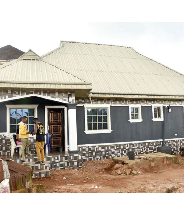 comedian-Gbovo-dedicates-his-new-house-to-his-mum